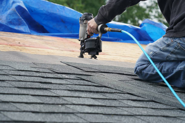 Best Residential Roofing Contractor  in Towanda, KS
